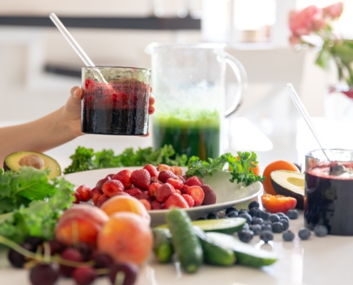 Woman choosing a science-backed weight loss nutrition plan over detox diets during perimenopause and postpartum recovery